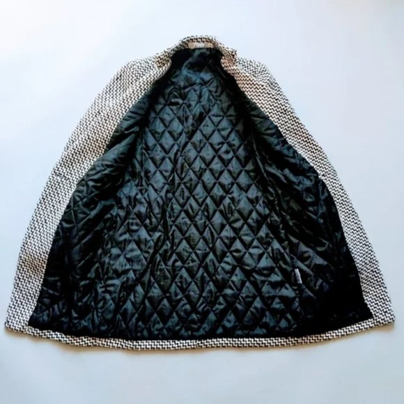 Black and White Tweed Quilted Topcoat Size Small - Picture 3 of 5